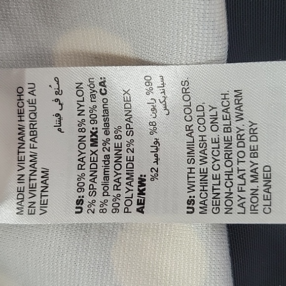 Chico's Black Polka Dot So Slimming Juliet Slim Leg Pull-on Pants Size Small/4 - Picture 6 of 6